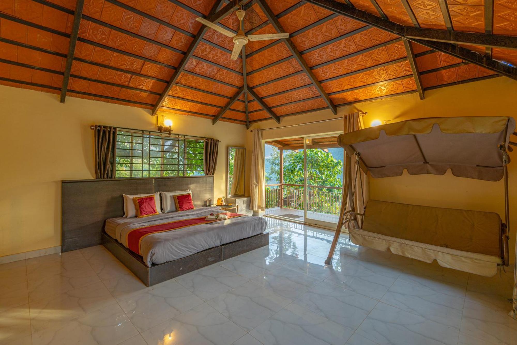 Hotel Q Swarga Retreat Attigundi Exterior foto