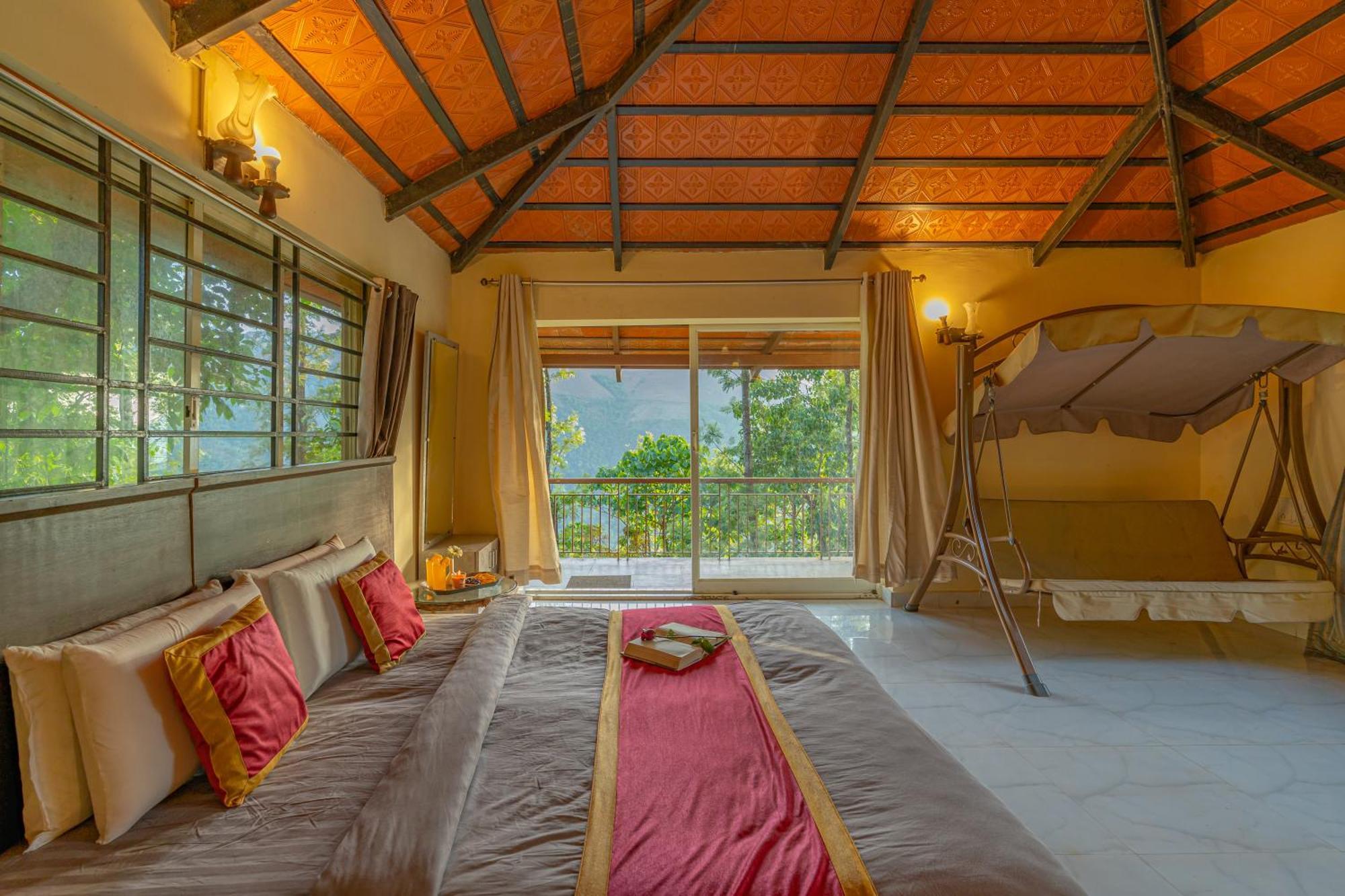 Hotel Q Swarga Retreat Attigundi Exterior foto